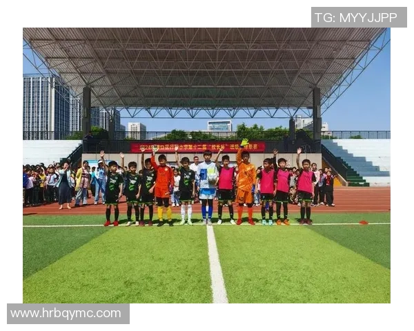 战神足球星荣耀再临绿茵赛场燃动激情闪耀王者风采